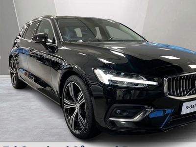 Volvo V60B3 Bensin Inscription, Klimatpaket, Navigation Pro, Ljuspaket, Smartphone Integration, Parkeringskamera Bak, Dragkrok Halvautoma 2021, Kombi