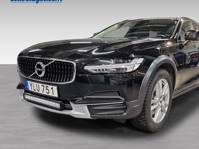 Volvo V90Cross Country D4 AWD Business 2018, Kombi