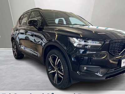 Volvo XC40B4 FWD Bensin R-Design, Teknikpaket, Klimatpaket, Ljuspaket, Förarstöd 2021, SUV