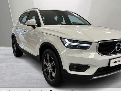 Volvo XC40T2 FWD Momentum Advanced, Klimatpaket, Dragkrok Halvautomatisk, Parkeringskamera Bak, Baklucka Elmanövrerad 2021, SUV