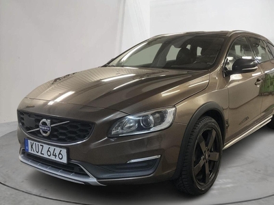 Volvo V60 D4 Cross Country (190hk)