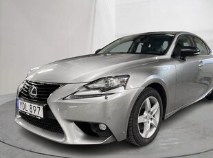 Lexus IS 300h (223hk)