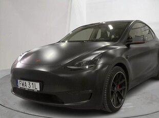 Tesla Model Y Performance Dual Motor AWD