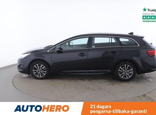 Toyota Avensis Kombi Active / Dragkrok, Backkamera, Cruise-control