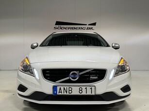 Volvo V60 T3 150hk Momentum R-Design Navi, Kurvljus, PDC, CS