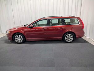 Volvo V70 D2 Momentum|Drag|SoV|Kamrem|1353:-/mån|