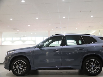 BMW iX1 xDrive30 / M-Sport - Autowåx Bil