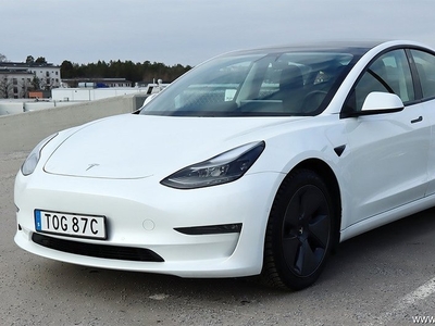 Tesla Model 3Long Range Dual Motor AWD Drag 2021, Halvkombi