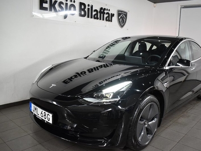 Tesla Model 3Standard Range Plus AutoPilot Svensksåld 2020, Halvkombi