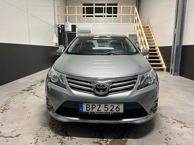 Toyota Avensis 1.8 1 ÄGARE Fullstämplad Servicebok