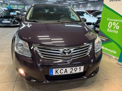 Toyota Avensis 2.2 (150hk)*1000kr/mån*Navi*B-kamer*Auto*pano