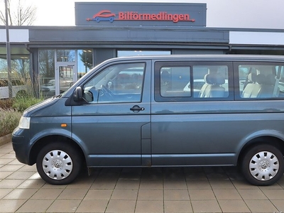 Volkswagen T5Transporter 2.0 Shuttle Dragkrok 7 sits Svensksåld 2004, Minibuss