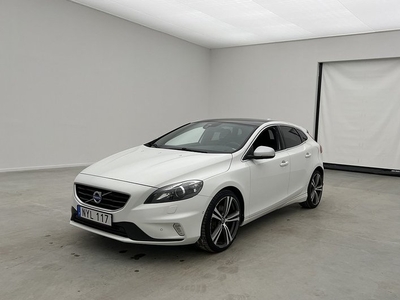 Volvo V40D4 R-Design VOC Panorama H K Navi Sensorer 2016, Kombi