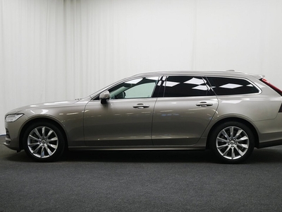 Volvo V90 B4 AWD Diesel Momentum Advanced Edt