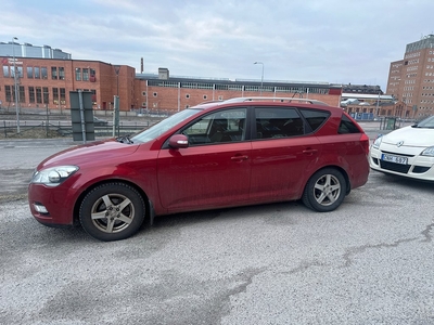 Kia CEED cee'd_sw 1.6 CRDi Euro 5