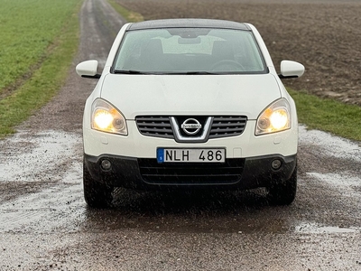 Nissan Qashqai 2.0 | PANORAMA | NYBES