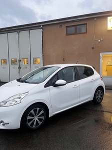 Peugeot 208 5-dörrar 1.4 e-HDi EGS Euro 5