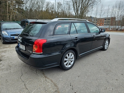 Toyota Avensis Kombi 2.0 D-4 VVT-i