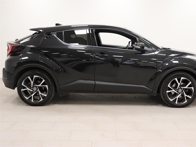 Toyota C-HR Hybrid Executive 122hk