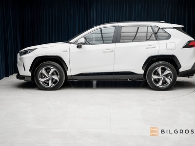 Toyota RAV4 Plug-in Hybrid 306hk Active Drag B-kamera MOMS