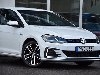 Volkswagen Golf GTE 1.4 TSI DRAG VÄRM KAMERA AMBIENT 204HK