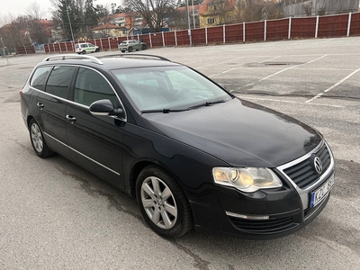 Volkswagen Passat Variant 1.6 TDI BMT Sportline 0,45L