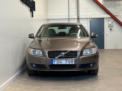 Volvo S80 2.5T Geartronic Momentum / Drag / Nybes