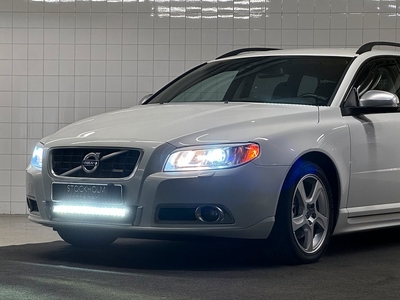 Volvo V70 R-DESIGN/ LÄDER/ VOC/ 6-VXL/ UNIK/ DRAG/FINT SKICK