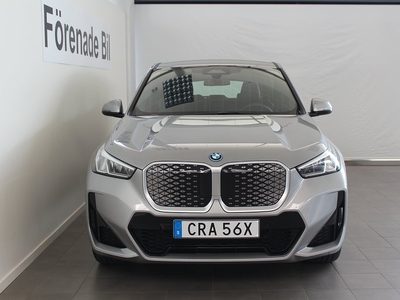 BMW iX1 xDrive30 M Sport Drag H/K Parking Assist Rattvärme