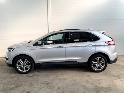 Ford Edge 2.0 TDCi Bi-Turbo AWD Titanium Pano Kamera Värmare 210hk 2016