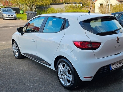 Renault Clio 0.9 TCe Euro 6 Navi Motorv Nyservad 1 ägare