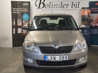 Skoda Fabia 1.2 PARKINGSSENSOR BAK MOTORVÄRMARE HEMLEVERANS