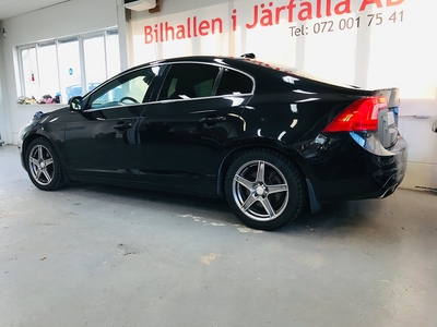 Volvo S60 Automat T6 AWD Ny bes , servad Summum 304 HK