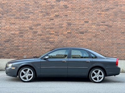 Volvo S80 2.4 Graphite Skinn Lågmil Nyservad 3 ägare