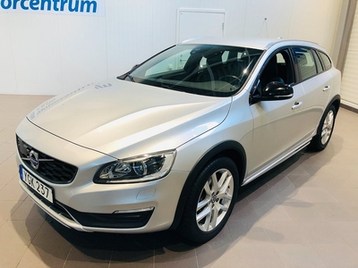 Volvo V60 Cross Country D4 AWD Geartronic Summum Euro 6