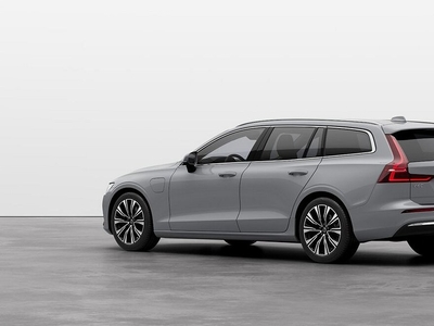 Volvo V60 Recharge T6 II Core Bright, Nybil Snabb Leverans