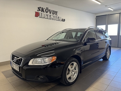 Volvo V70 2.5 FT 231HK/Summum/15400Mil/Drag/Keyless/Bluetoo.