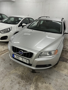 Volvo V70 D3 Geartronic Momentum Euro 5