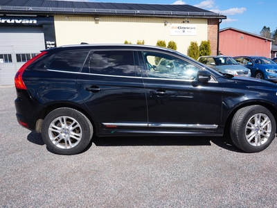 Volvo XC60 D4 AWD Aut Summum VOC/Drag/Keyless/Panorama