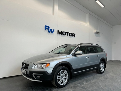 Volvo XC70 D4 AWD 181hk Summum VOC Taklucka D-värm Drag Navi