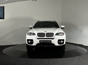 BMW X6 xDrive40d Sport Line|Taklucka|B-kam|Head-up|