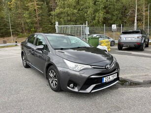 Toyota Avensis Sedan 1.8 147hk 5200 mil Navi Kamera 1 Ägare