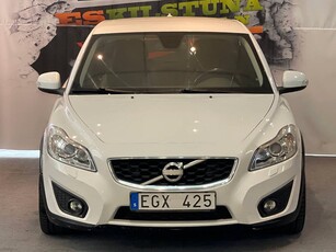 Volvo C30 1.6D DRIVE MOMENTUM NY BESIKTAD NY SERVAD