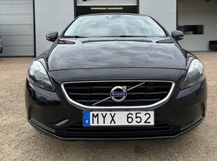 Volvo V40 T3 Momentum Navi Backkamera Panorama