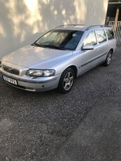 Volvo V70 2,4 t combi