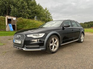 Audi A6Allroad 3.0 TDi V6 Quattro Aut S-Tronic 19 tum Alu Diesel 2014, Crossover