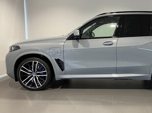 BMW X5 xDrive50e M-Sport Pro Komfortöppning Pano, H/K Drag