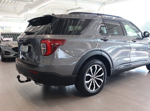 Ford Explorer ST-Line 7-sits Plug-In Hybrid 457hk AWD *Drag*