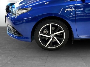 Toyota Auris Touring Sports Hybrid