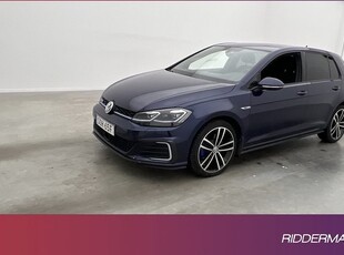 Volkswagen GolfGTE Värm Cockpit Kamera Navi Adap-Fart 2020, Halvkombi